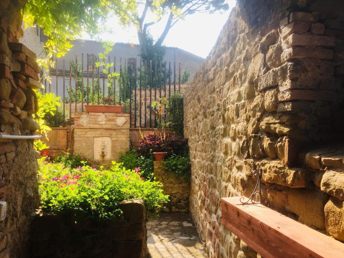 Est Locanda San Ginesio Kültér fotó